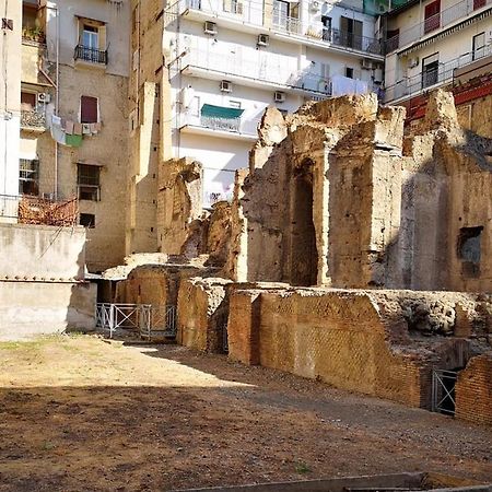 Il Tempio Dei Mannesi Apartment Napoli Bagian luar foto